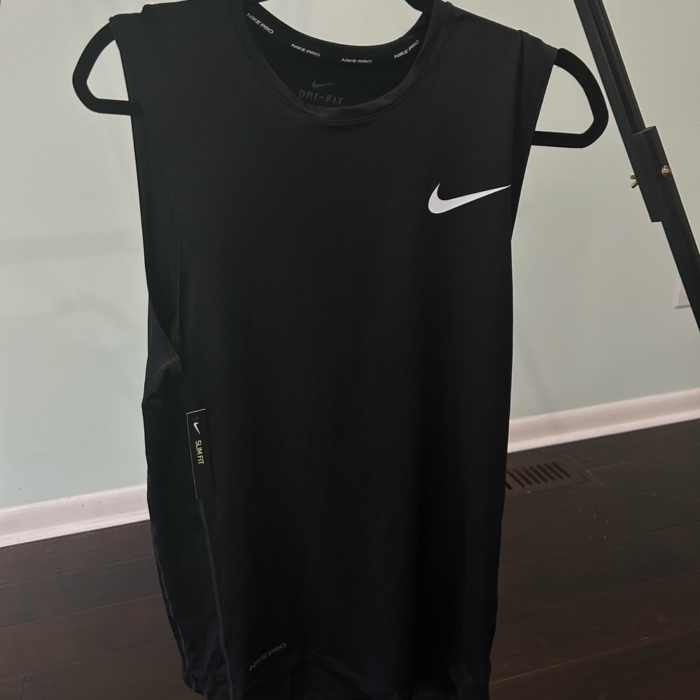 Black Nike tank top / size medium